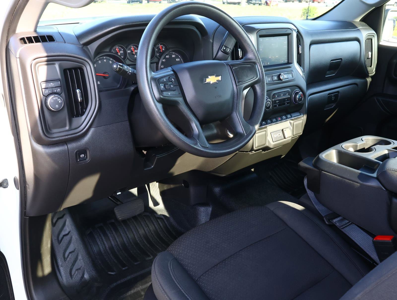 2025 Chevrolet Silverado 1500 Work Truck - Photo 9