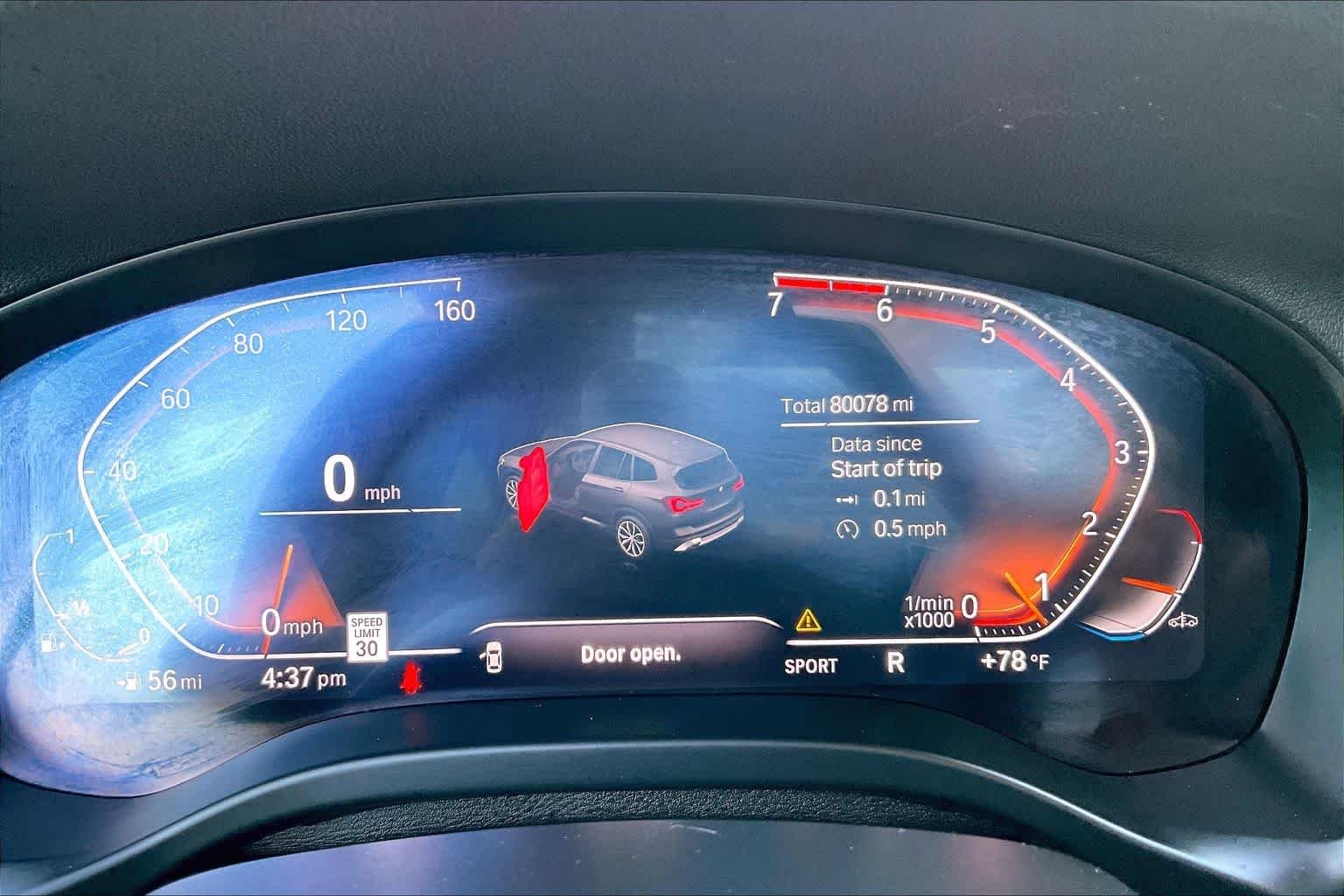 Used 2022 Phytonic Blue Metallic BMW xDrive30i image 25