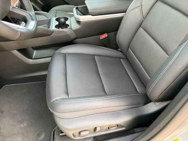 New 2027 Sterling Metallic GMC Elevation image 18