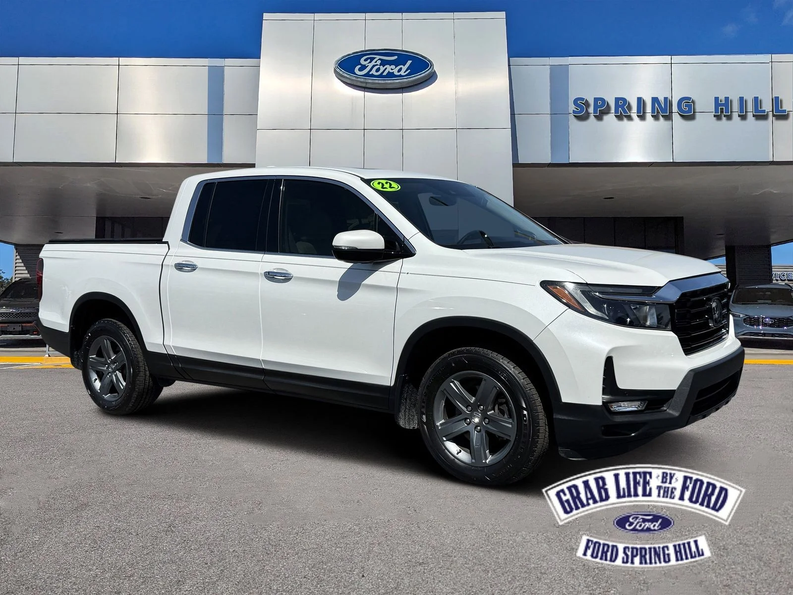 2022 Honda Ridgeline RTL-E AWD's photo