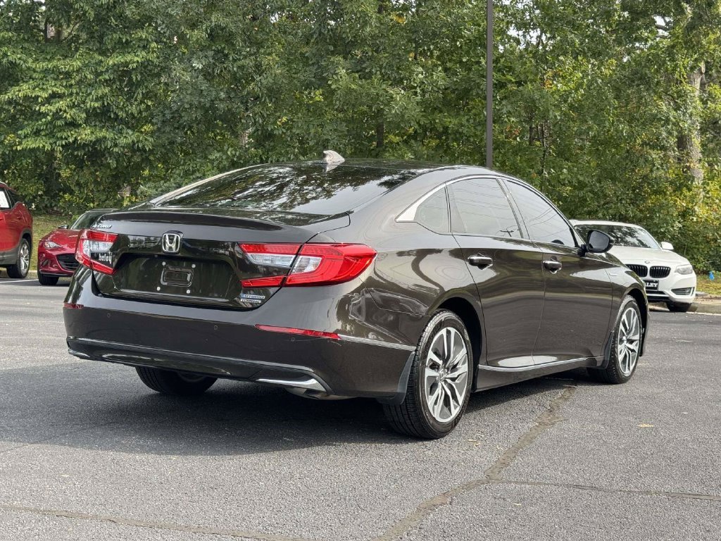Used 2018 Black Honda Touring image 23