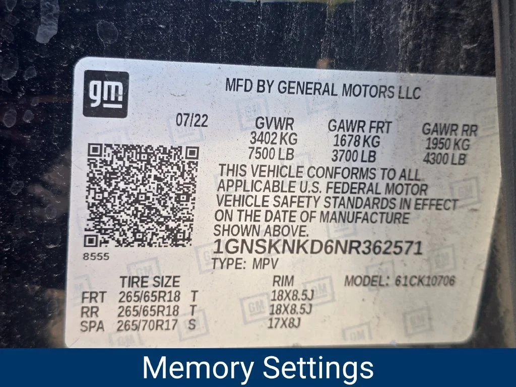 Used 2022 BLACK Chevrolet LT image 11