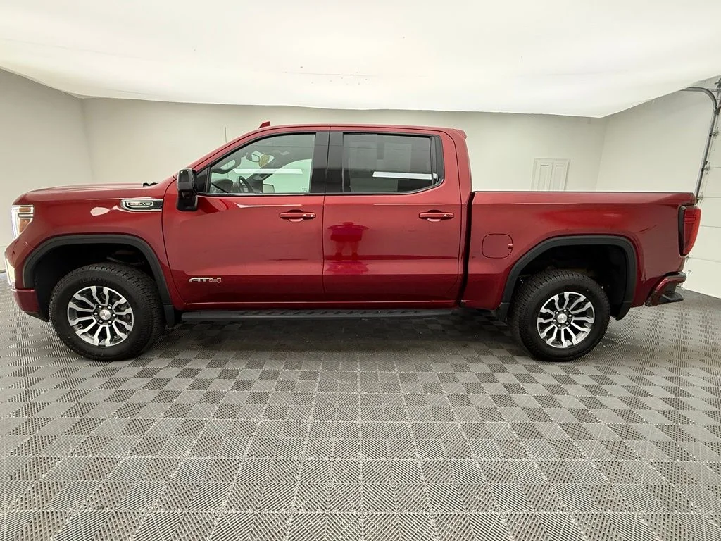 Used 2021 Red GMC AT4 image 12