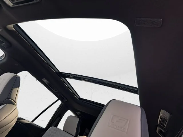 New 2026 Wind Chill Pearl Lexus F SPORT PERFORMANCE LUXURY AWD image 32