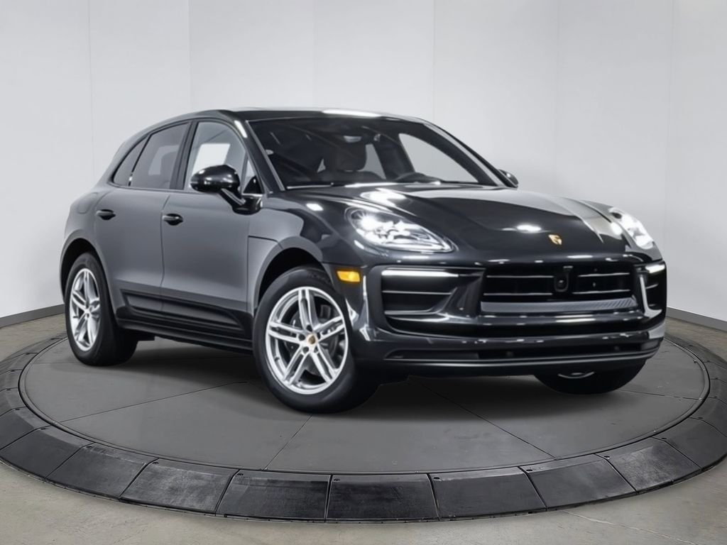 2025 Porsche Macan - Photo 9