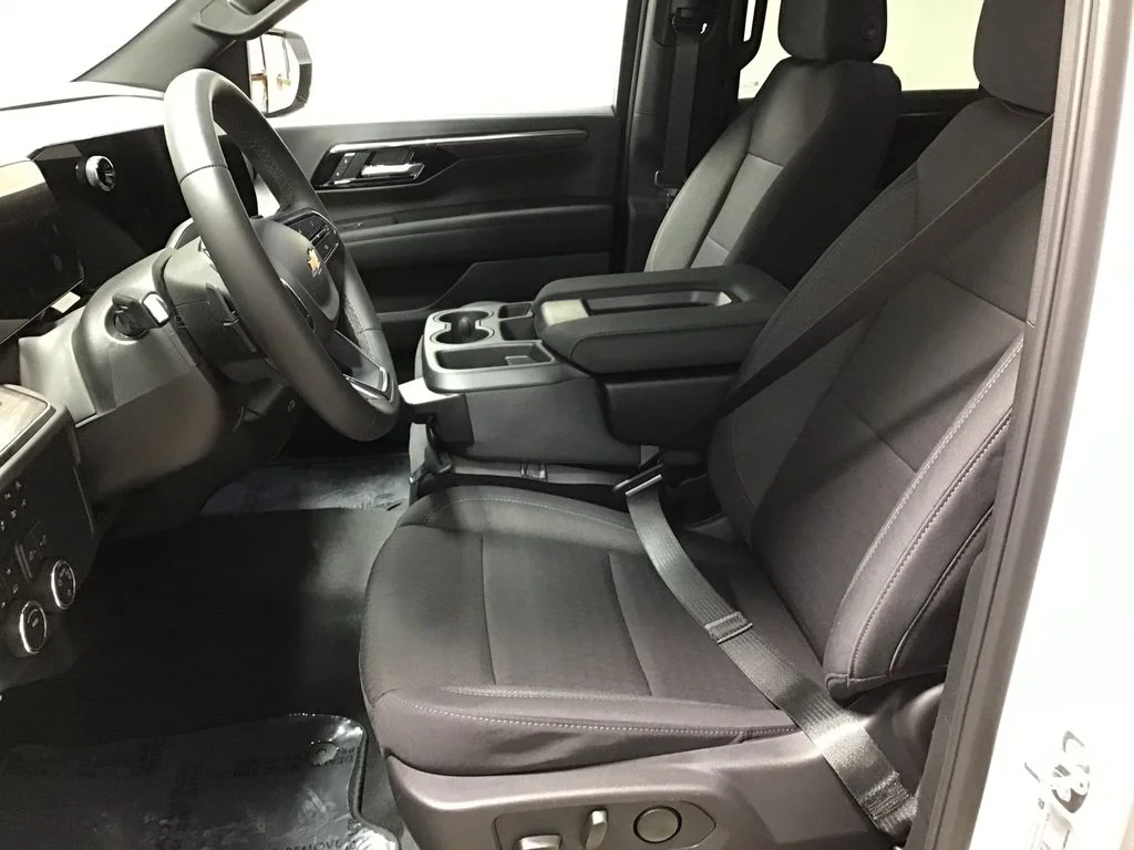 2026 Chevrolet Tahoe LS - Photo 18