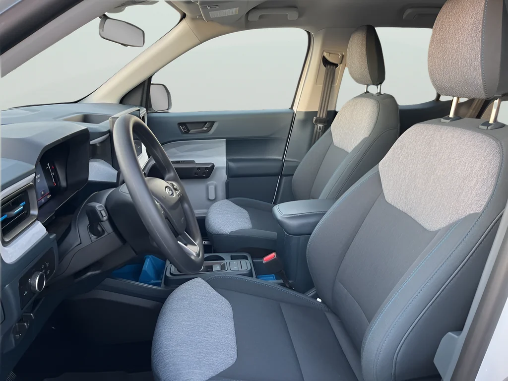 2025 Ford Maverick XLT - Photo 13