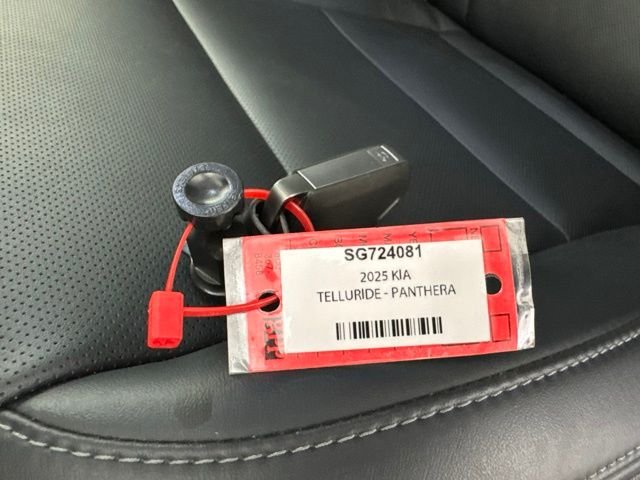 Used 2025 Gray Kia S image 31