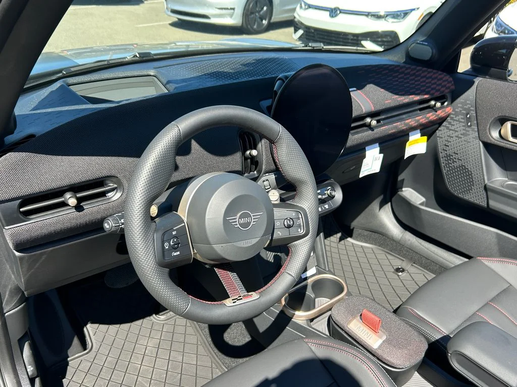 2026 MINI Convertible S - Photo 13
