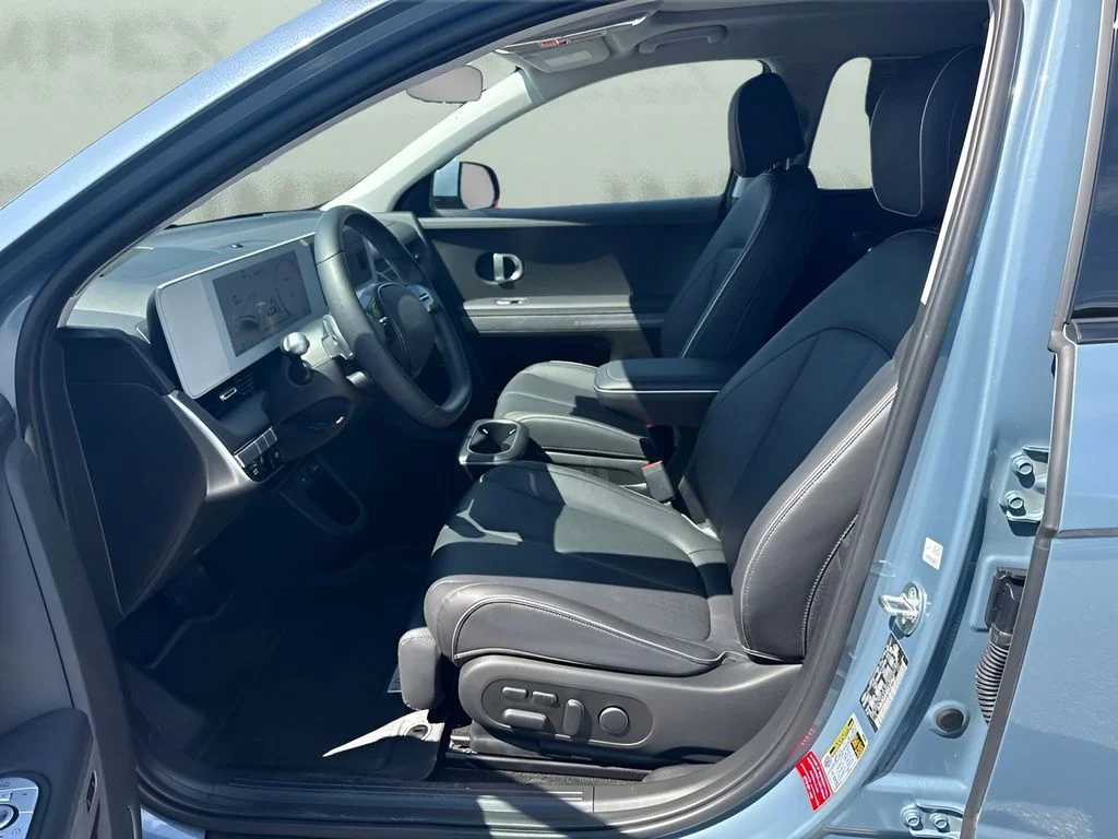 Used 2024 Blue Hyundai Limited image 5