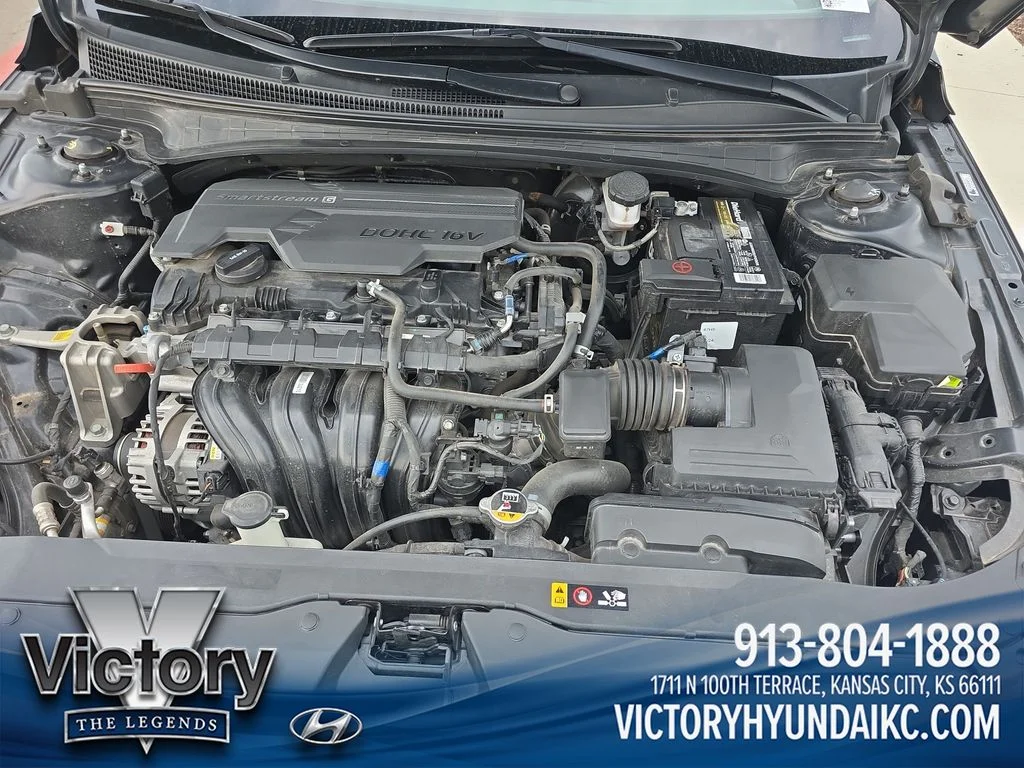 Used 2024 Black Hyundai SEL image 22