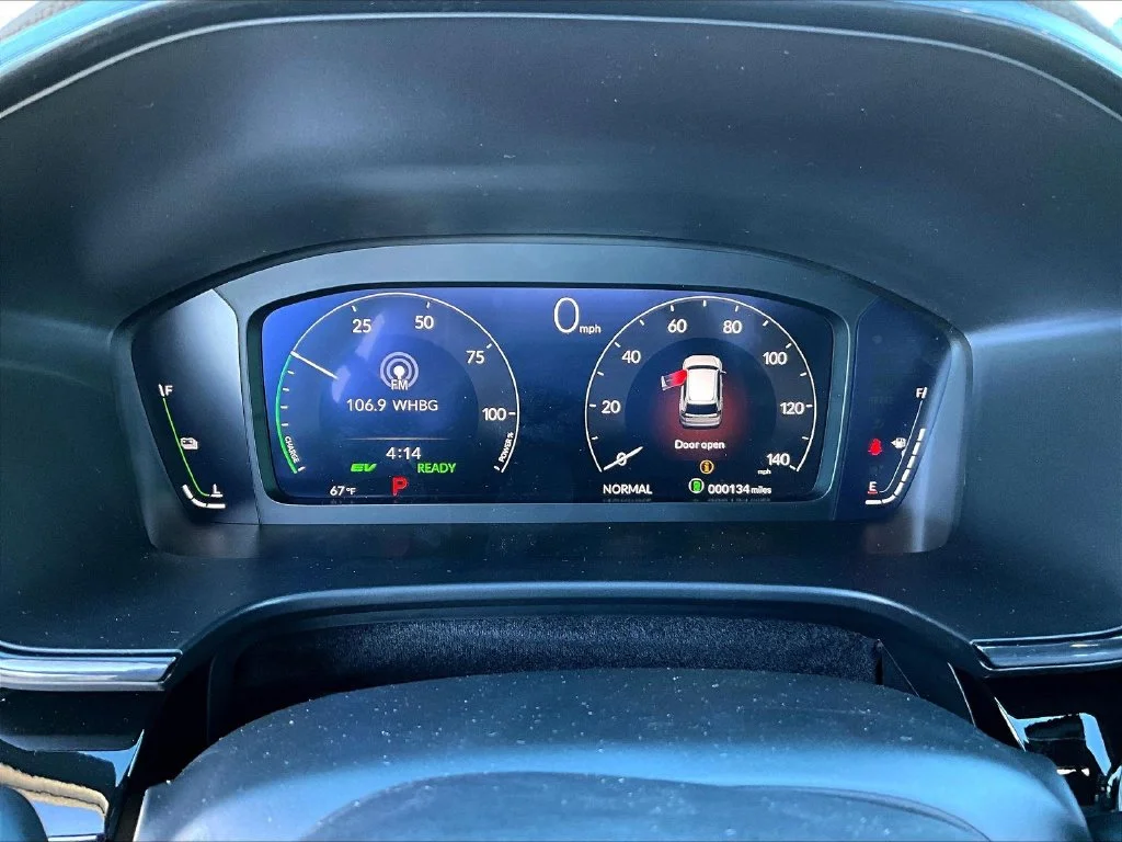 New 2027 Platinum White Pearl Honda Sport Touring Hybrid AWD image 14