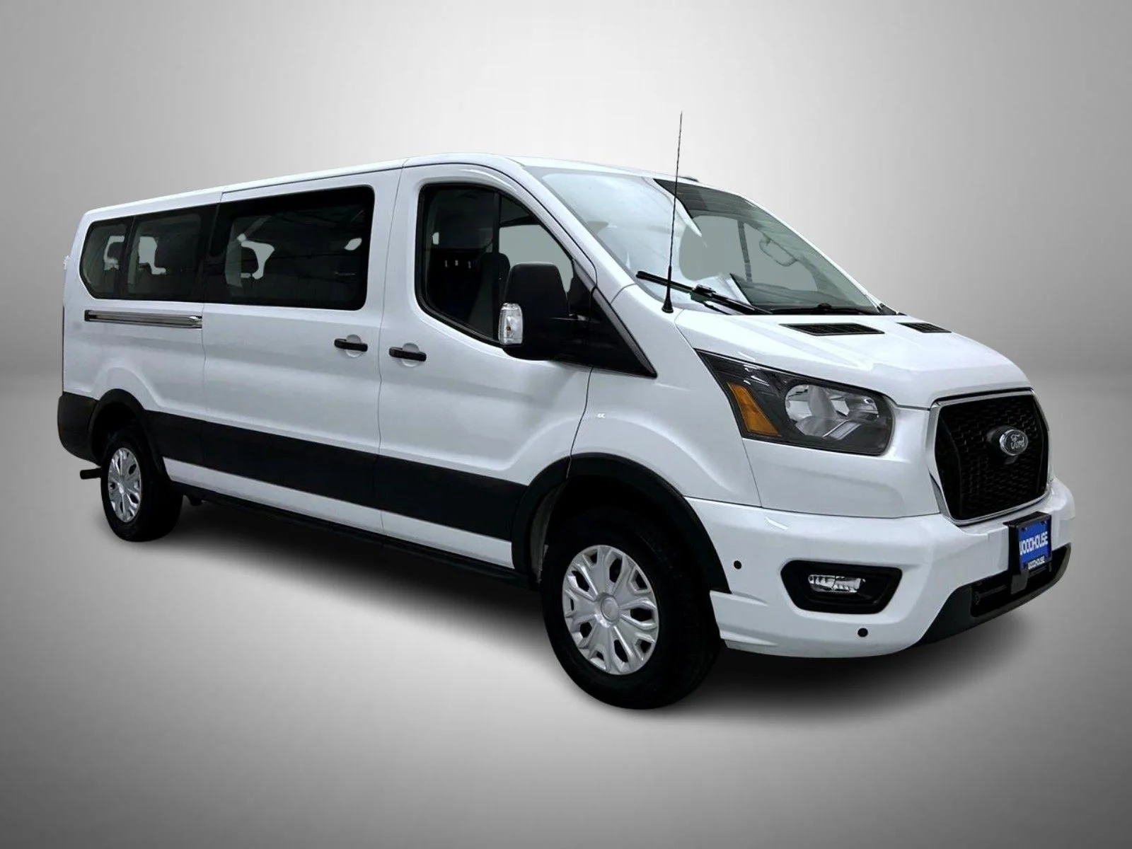 Used 2025 White Ford XLT image 3