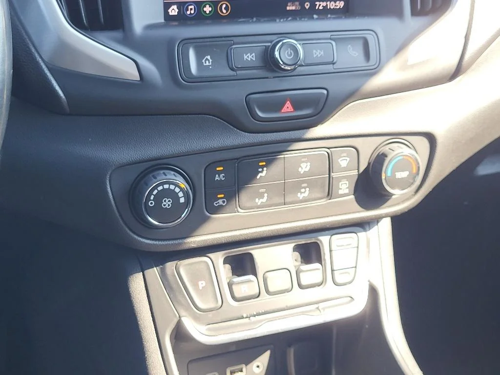 Used 2020 Satin Steel Metallic GMC SLE image 16