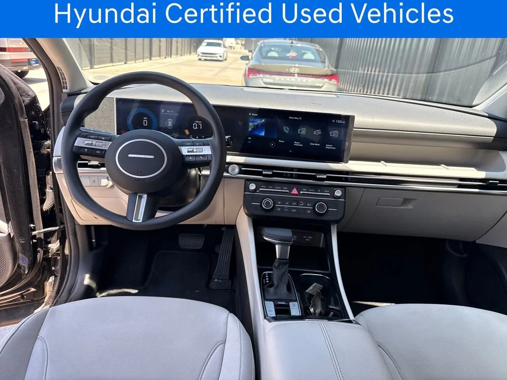 Certified Pre-Owned 2025 Hyundai Tucson SE