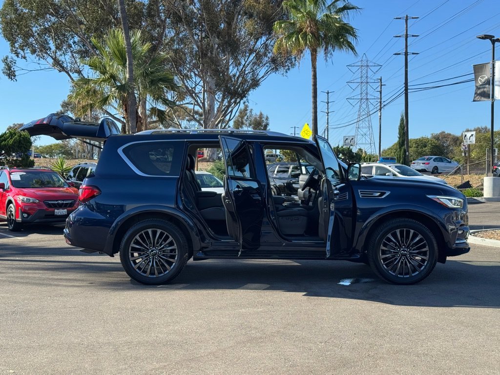 Used 2024 Blue INFINITI Premium Select image 30