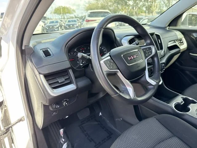 2024 GMC Terrain SLE - Photo 25