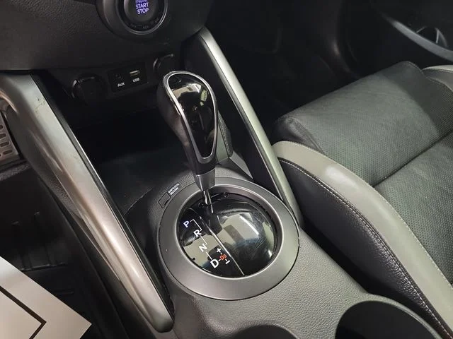 Used 2016 Ultra Black Hyundai Turbo image 22