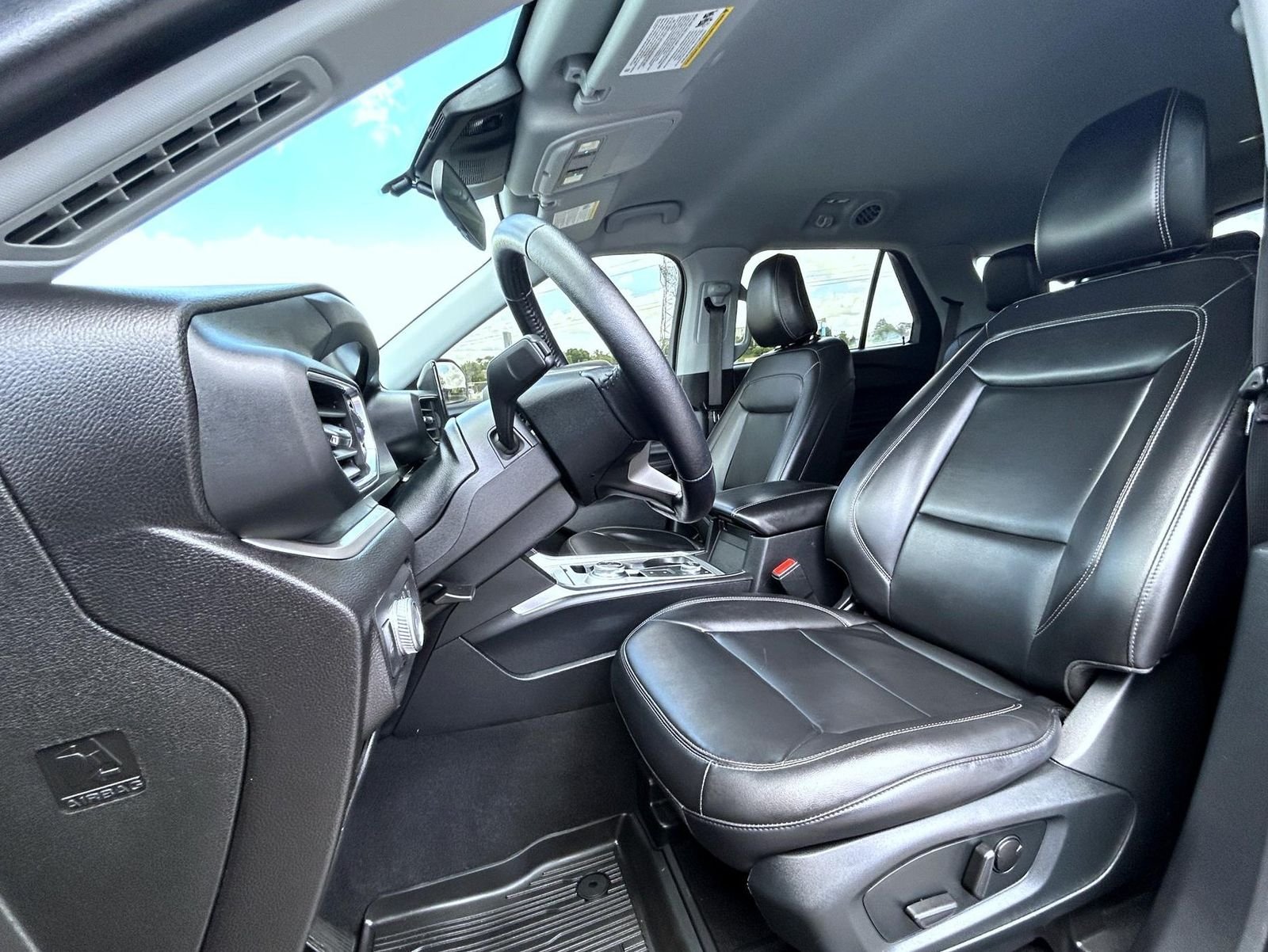 Used 2022 Green Ford XLT image 10