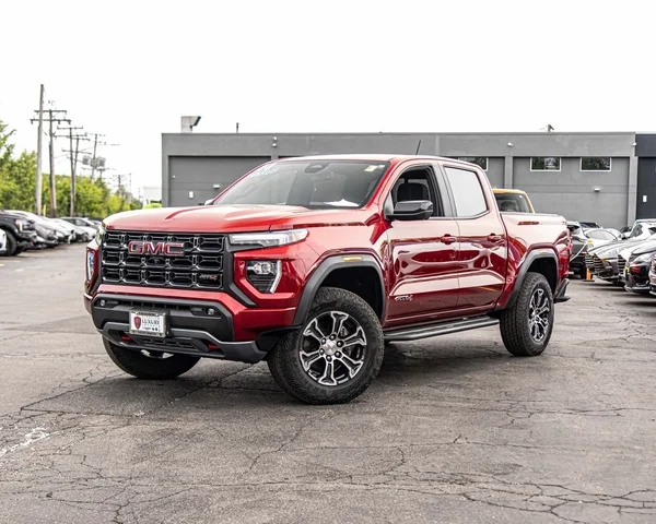 2024 GMC Canyon AT4