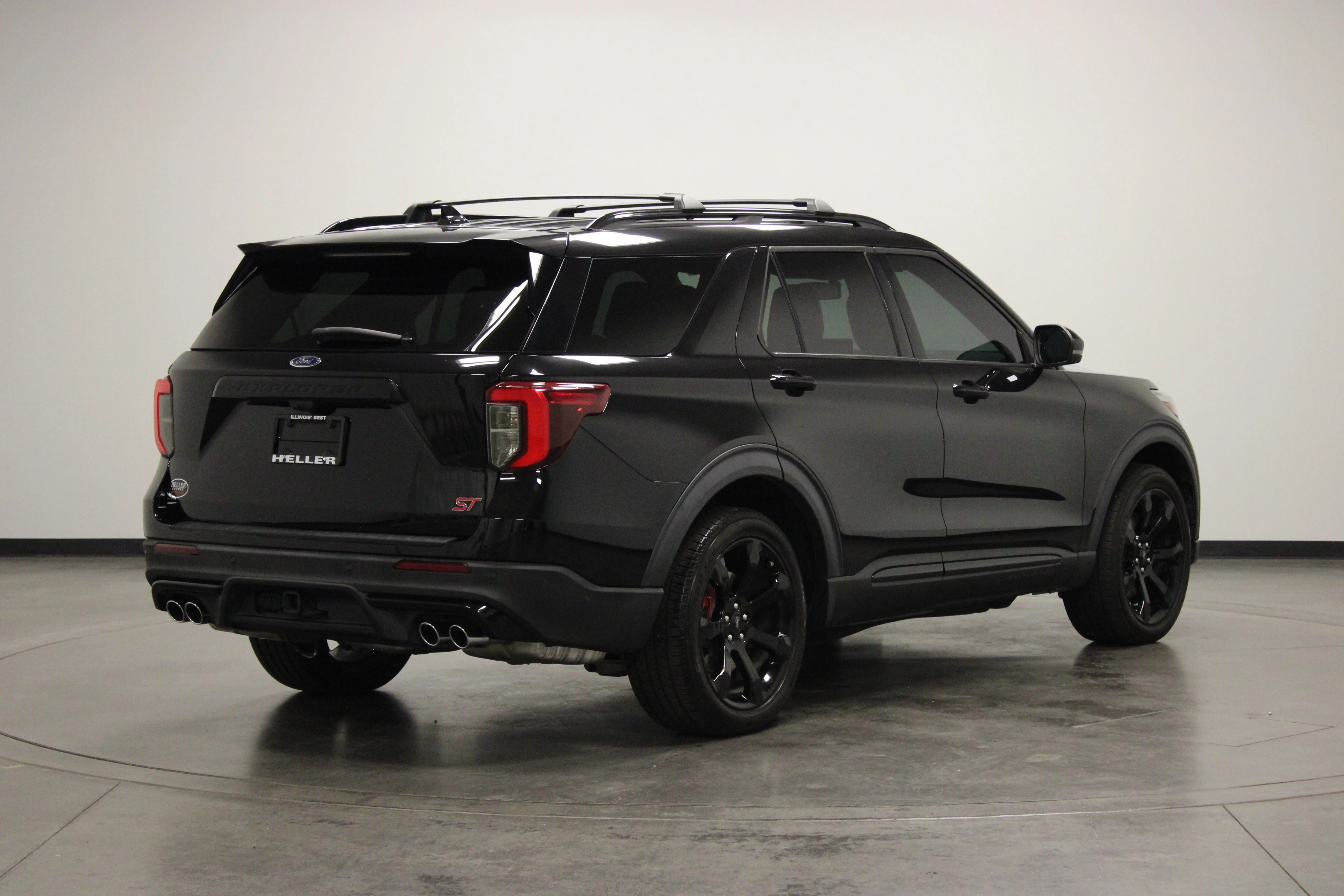 Used 2020 Black Metallic Ford ST image 8