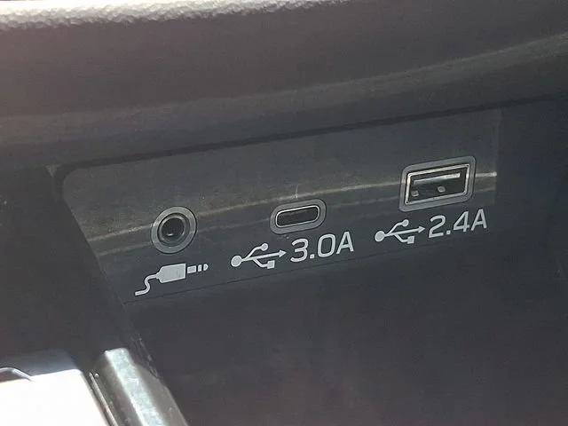 Used 2025 Gray Subaru Premium image 25