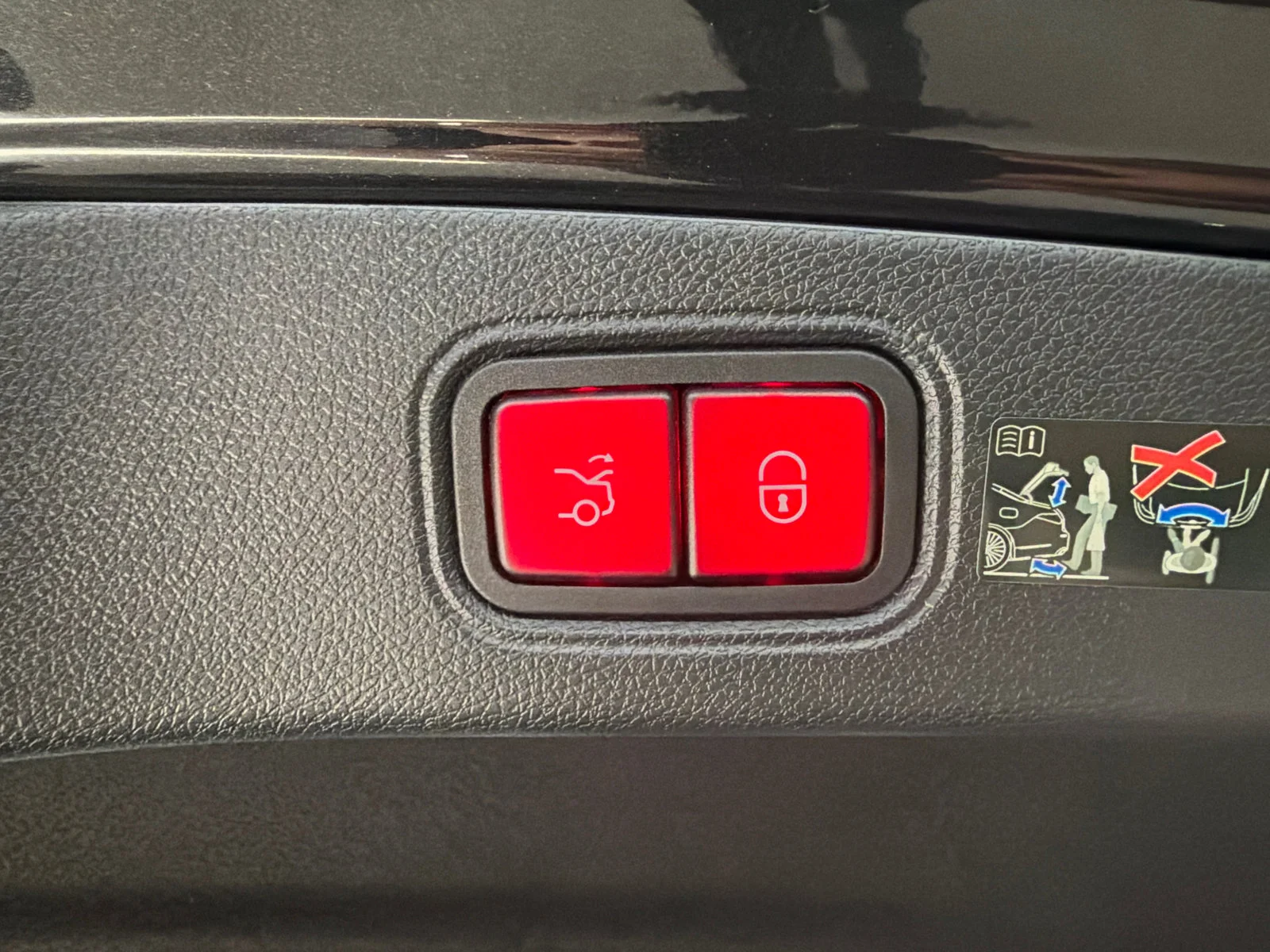 Used 2022 Black Mercedes-Benz AMG E 53 image 11