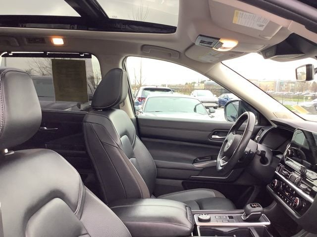 2024 Nissan Pathfinder SL - Photo 33
