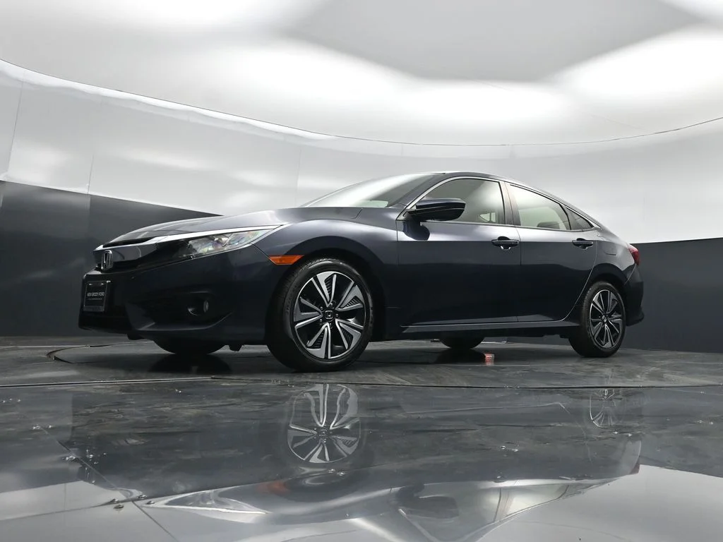 Used 2018 Blue Honda EX-T image 39