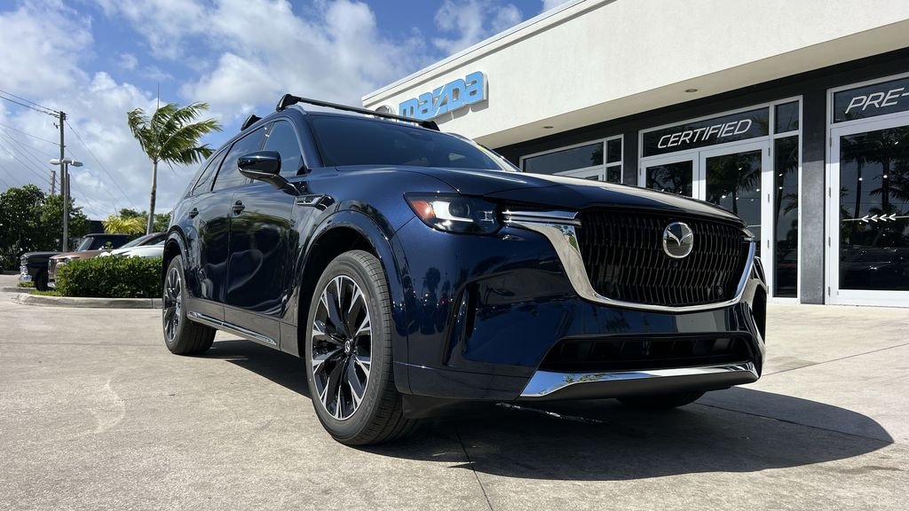 2025 Mazda CX-90 Premium Package - Photo 31