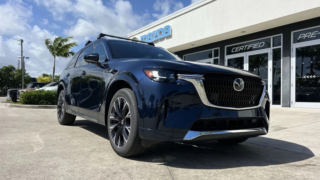 2025 Mazda CX-90 Premium Package - Photo 30