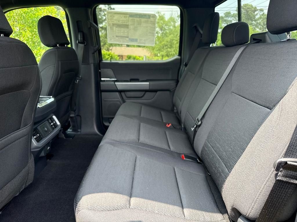 New 2026 Agate Black Metallic Ford XLT image 57