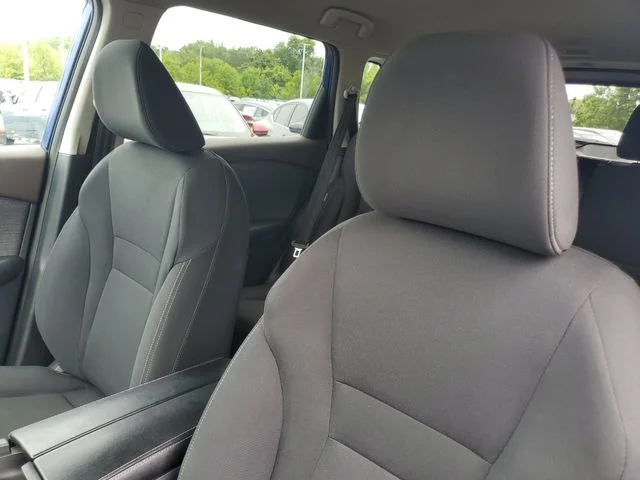 Used 2023 Blue Nissan S image 17