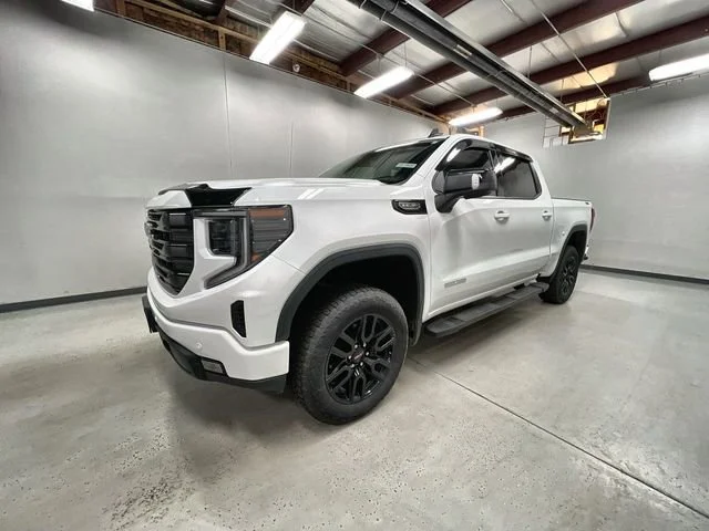 2024 GMC Sierra 4WD Crew Cab Standard Box Elevation's photo
