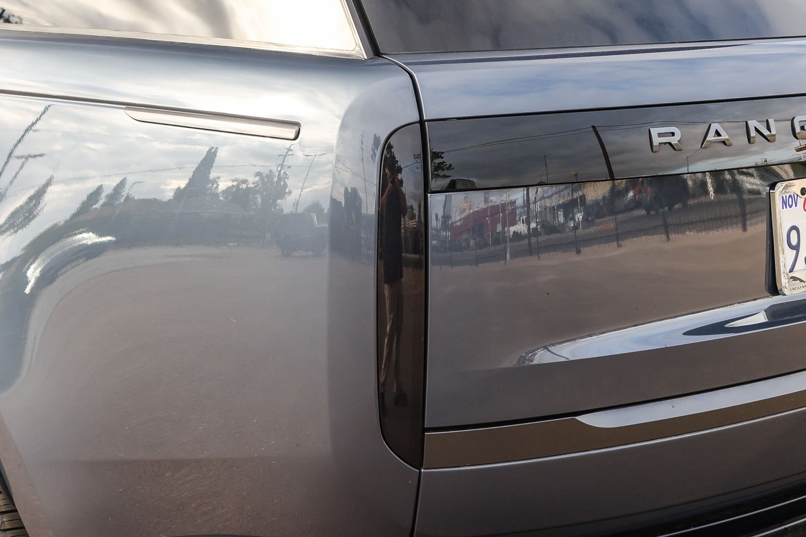 2024 Land Rover Range Rover SE - Photo 11