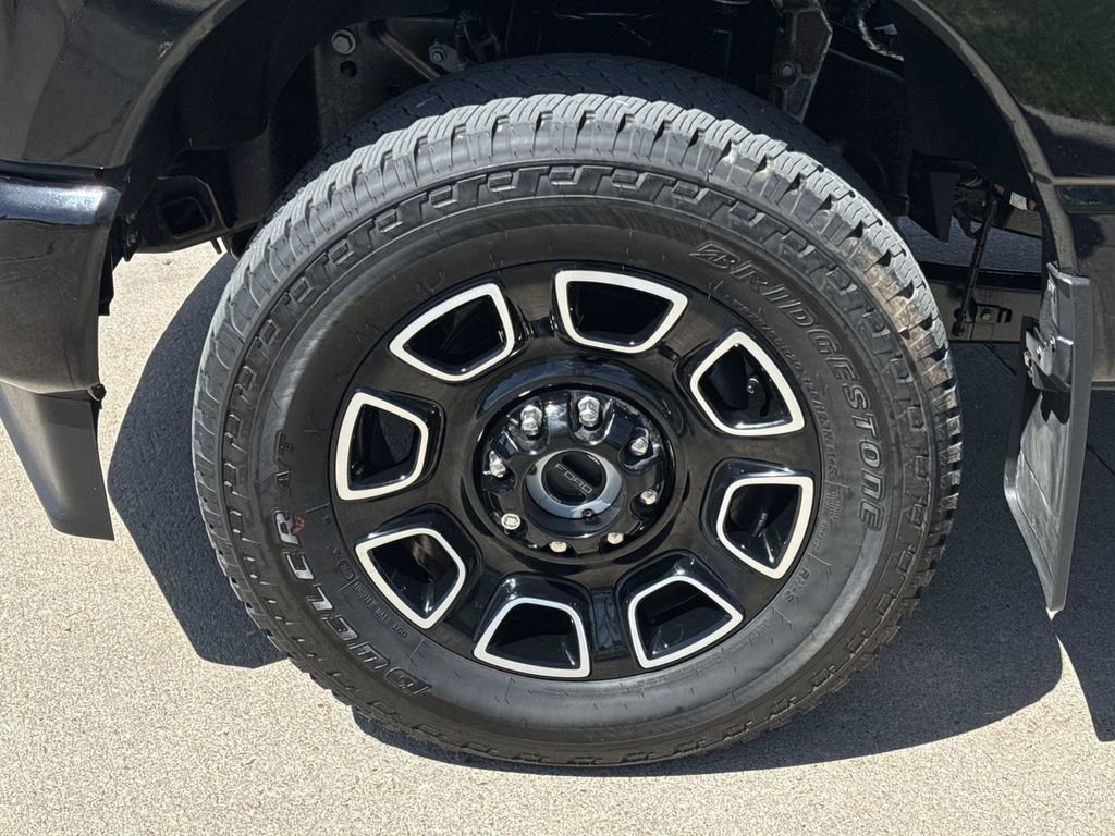 Used 2026  Ford XL image 35