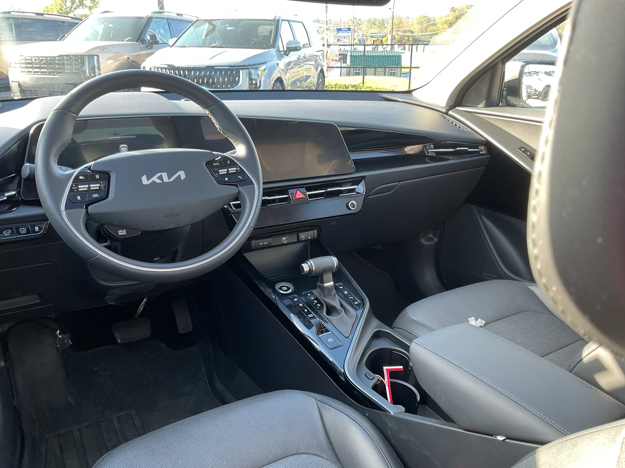 Certified Used 2025 Interstellar Gray Kia SX image 20