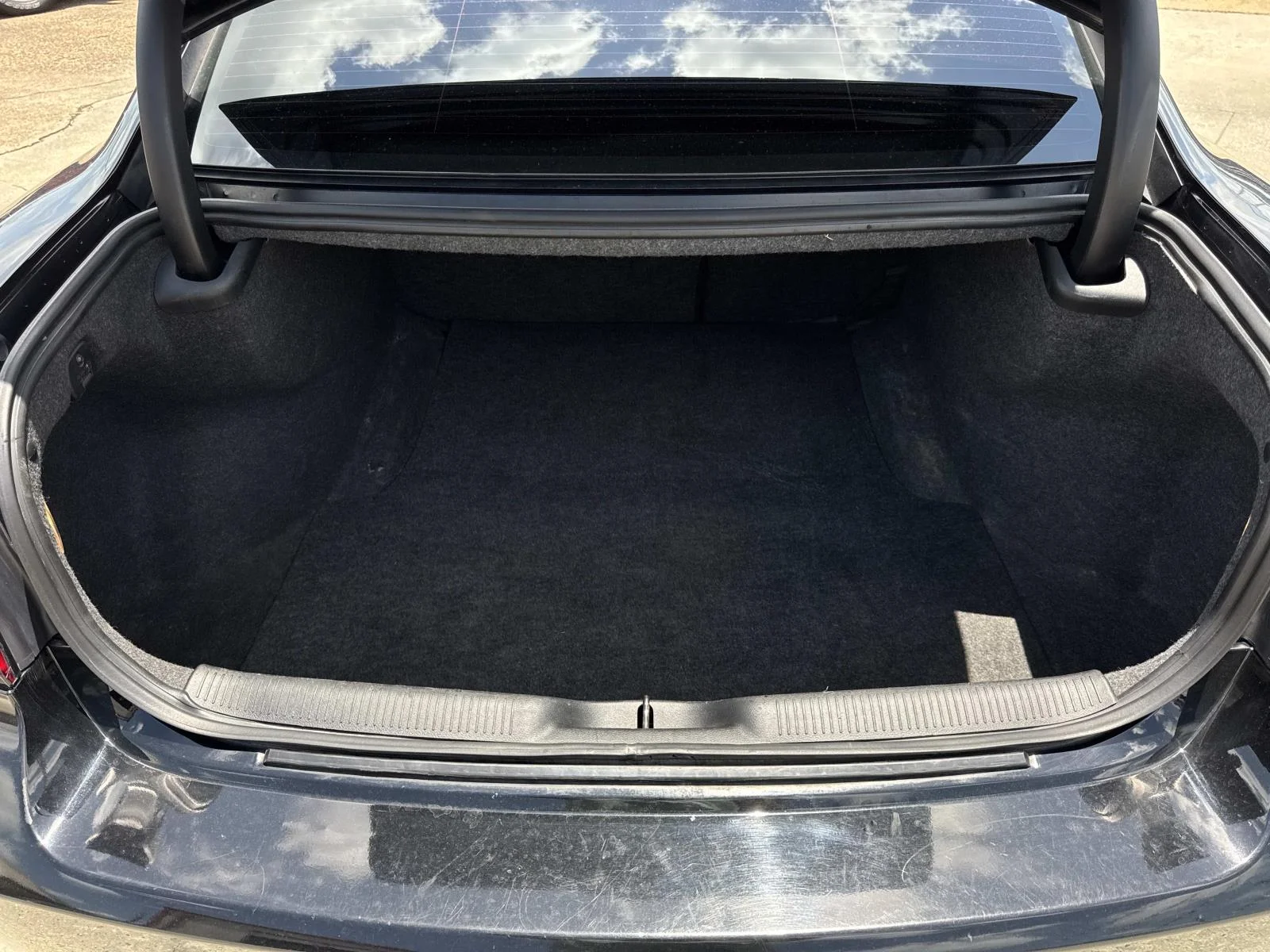 Used 2022 Pitch Black Clearcoat Dodge Scat Pack image 8
