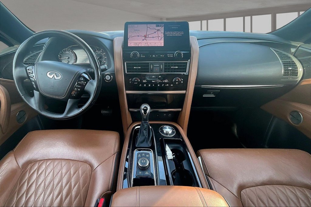 Used 2024 Beige INFINITI Sensory image 14