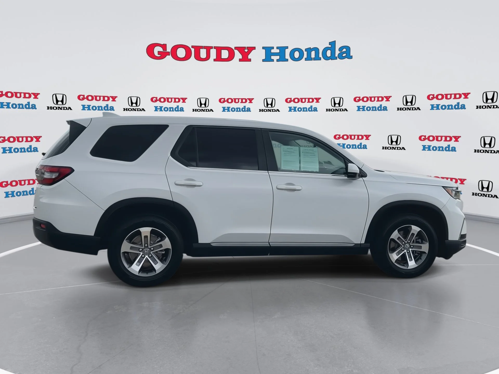 2023 Honda Pilot EX-L - Photo 9