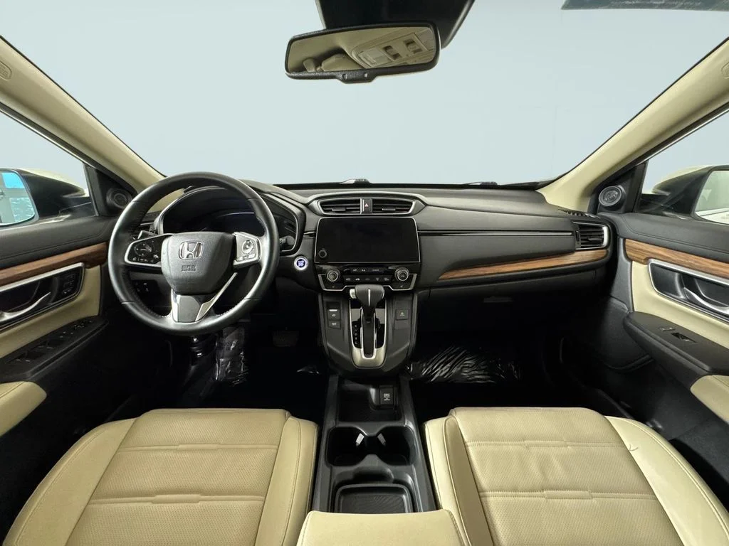 Certified Used 2018 White Honda Touring image 7