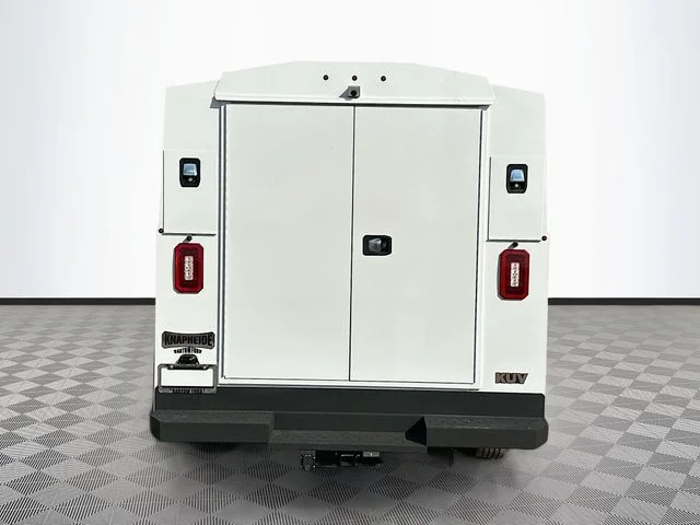 New 2026 Oxford White Ford Base image 5