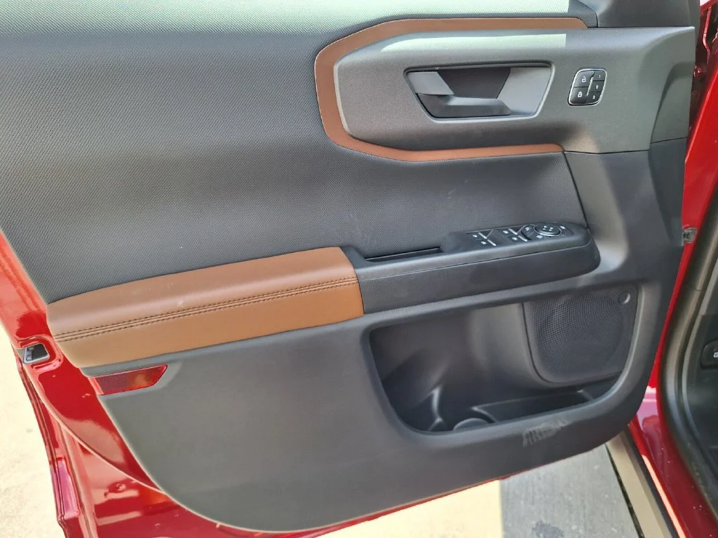 New 2026 Ruby Red Metallic Tinted Clearcoat Ford Outer Banks® image 14