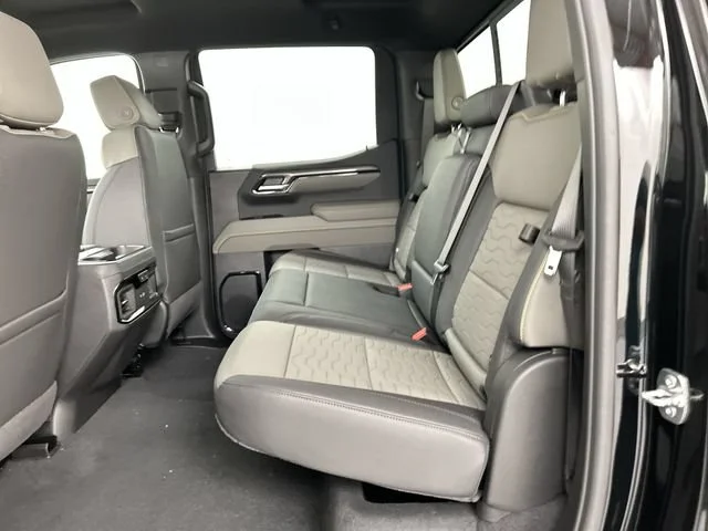 2026 Chevrolet Silverado 1500 ZR2 - Photo 28