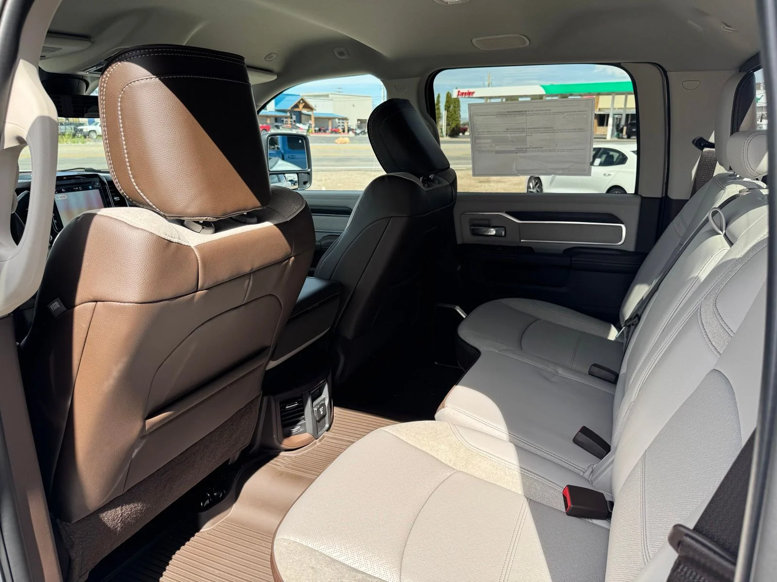 New 2027 Bright White Clearcoat RAM Laramie image 34