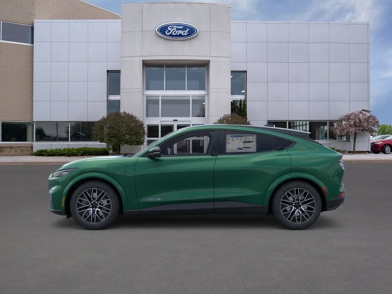 New 2026 Green Metallic Ford Premium image 25