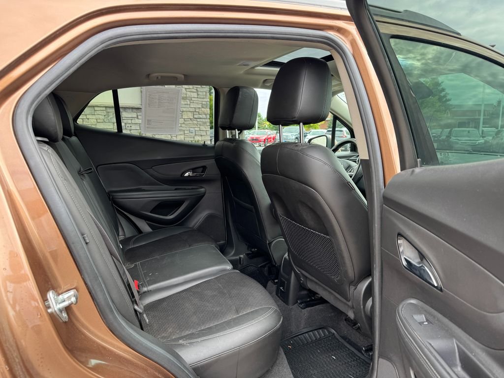 Used 2017 River Rock Metallic Buick Preferred II image 10