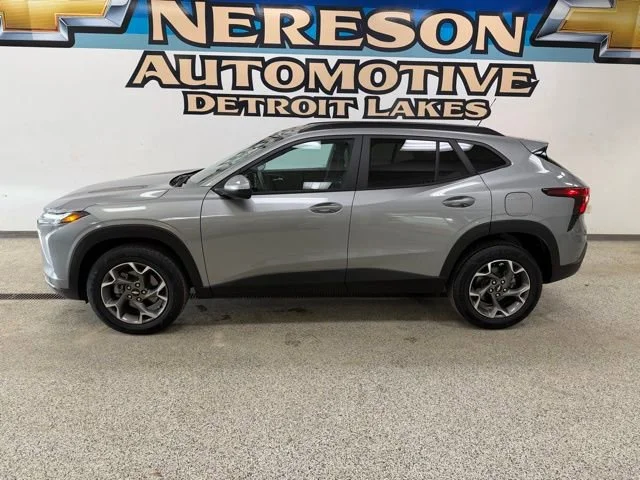 Used 2024 Chevrolet Trax LT with VIN KL77LHE24RC006018 for sale in Detroit Lakes, Minnesota