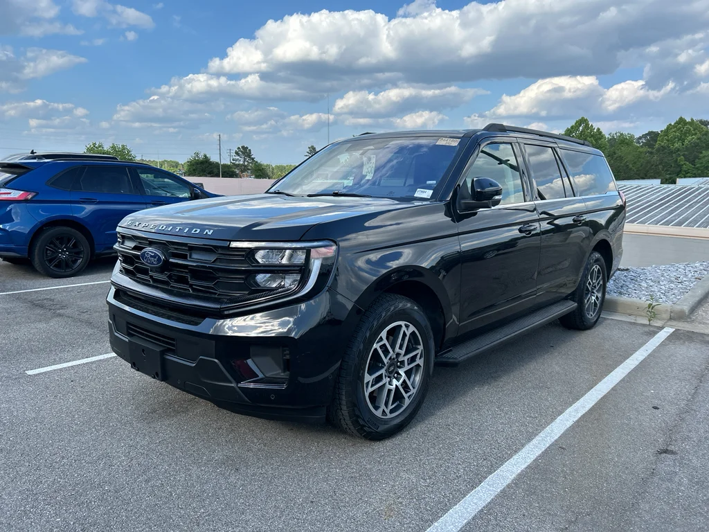 2025 Ford Expedition Active MAX 4x4's photo