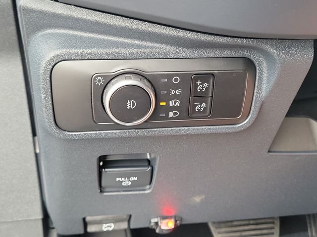 New 2026 Avalanche Gray Ford Outer Banks® image 16